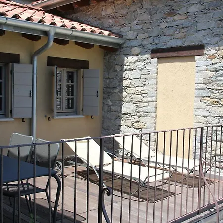 Апартаменты Veranda Hill